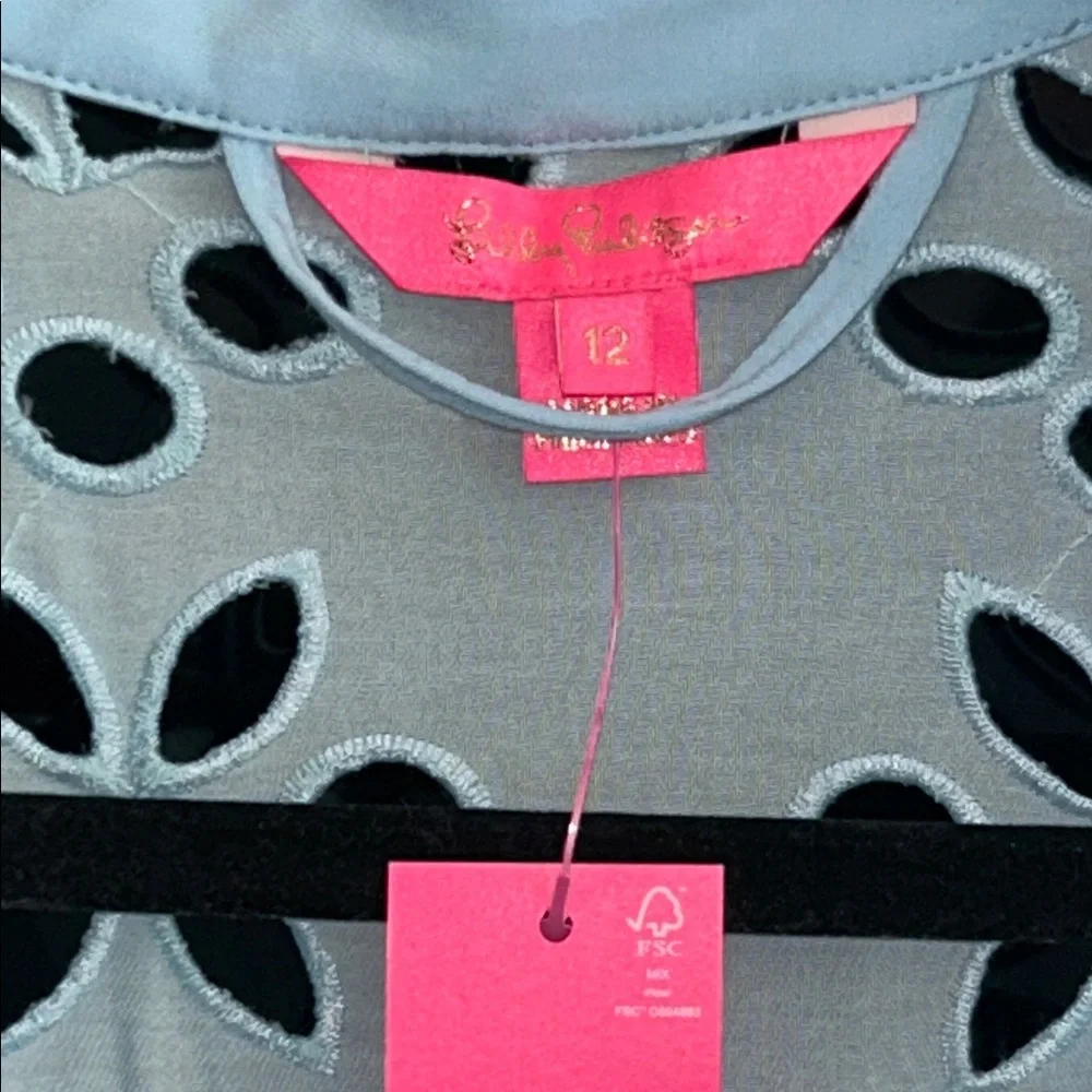 Lilly Pulitzer NWT
Hydra Blue Soirée Eyelet LS Dress Size 12 - Picture 7 of 8